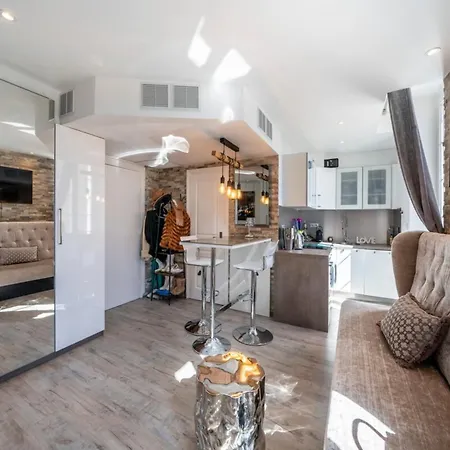 Beautiful Rue D'antibes דירה *